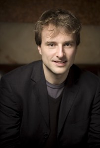 LukeBedfordBenEalovega4